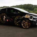 Itasha Character Design – Kurumi‑Vibes in Szene gesetzt