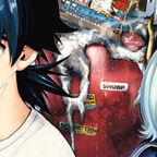 Ein Junge und ein Mädchen mit blauer Haare stehen verwundert, sauer im Zimmer und denken nach.