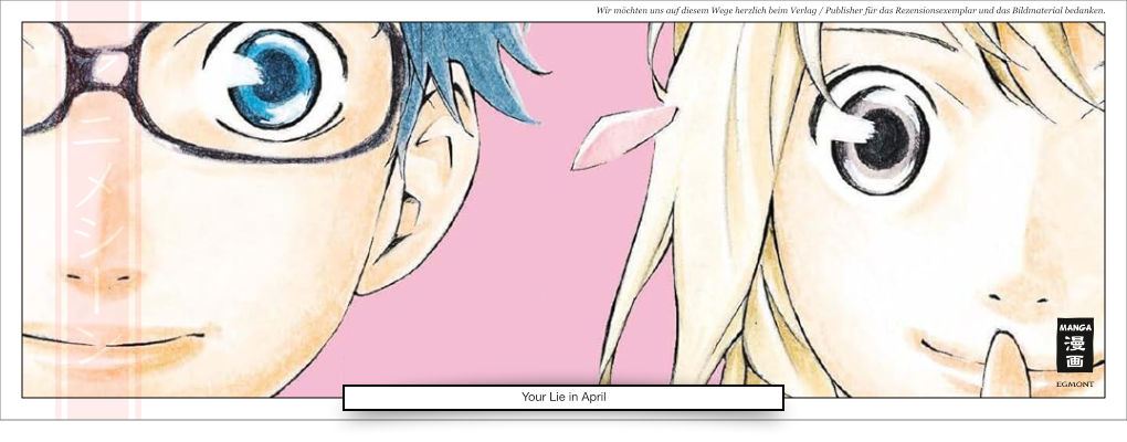 zwei Schüler, ein Junge mit Brille und ein lächelndes Mädchen 