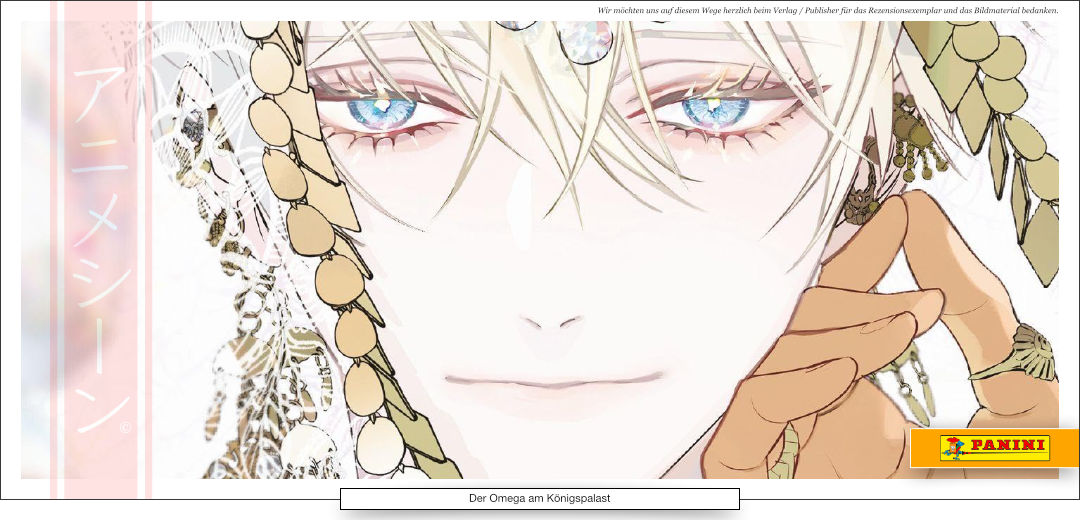 Ein Junge, guter aussehender Mann, mit blauen Augen, der gerade von jemanden gestreichelt wird. Er trägt Kopfschmuck.