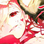 Ein Mädchen Gesicht liegend, welches mit Blut beschmiert ist.