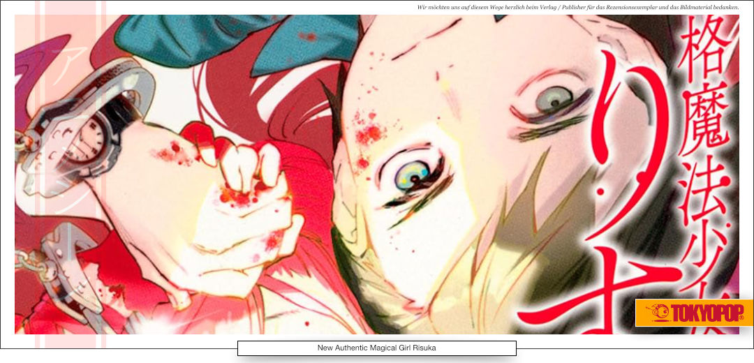 Ein Mädchen Gesicht liegend, welches mit Blut beschmiert ist.