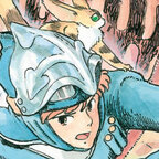 Das Bild zeigt eine junge Frau im Schutzanzug, mit einem Tier auf der Schulter. 